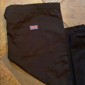NWOT Black Cherokee unisex small scrub pants